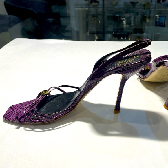 Gianni Versace Medusa High Heeled Sandals 38. Collector - Picture 4 of 5